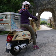 © Scooter Nomad - Balades à scooter (électrique ou classique) et Mobylette - <em>scoot nomad</em>