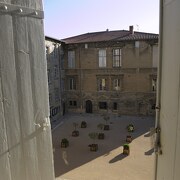 © Château  de Roussillon - <em>en marge</em>