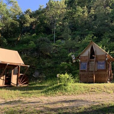 © Bivouac au Camping Calme et Nature*** - <em>Camping Iserand</em>