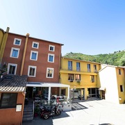 © Hôtel-restaurant Azalées - <em>Hôtel Azalées</em>