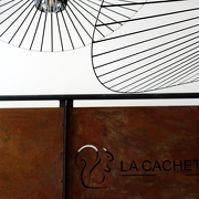 © Hôtel la Cachette - <em>H LA CACHETTE</em>