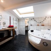 © Au hangar - <em>@cgast</em>