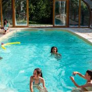 © Le chêne - Feriendorf Le Serre de Pierre - <em>Gîtes de France</em>