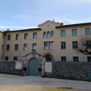 © Etappenunterkunft in Clos Saint-Roch - <em>Clos St Roch</em>