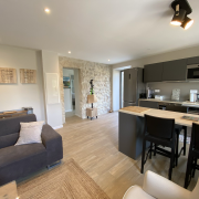 © Mas de Veyras - les micocouliers - <em>Mas de Veyras</em>