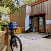 © Naturbeobachtungszentrum auf der Île du Beurre - <em>Centre d'observation de la nature de l'île du Beurre_Tupin-et-Semons</em>