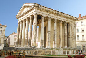 Tempel von Augustus und Livia